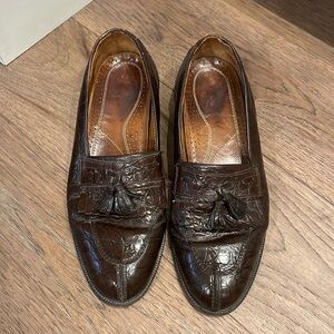 VERO CUOIO Donald J Pliner signature vintage leather tassel loafers, size 9.5